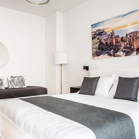 Отель Aulino House Катания Экстерьер фото